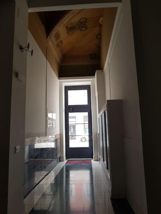 Apartamento Still Und Stilvoll Im Stadtzentrum Trieste Exterior foto